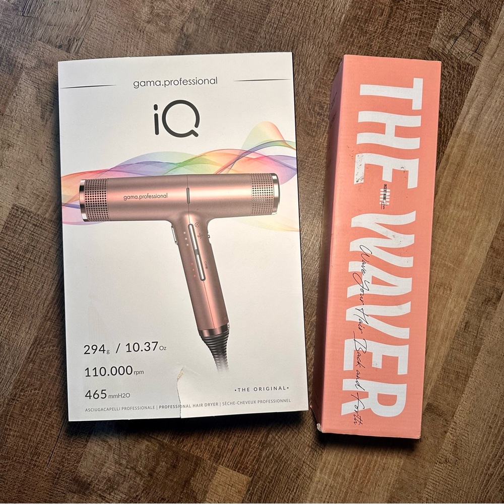 Hair dryer / Waver Wand